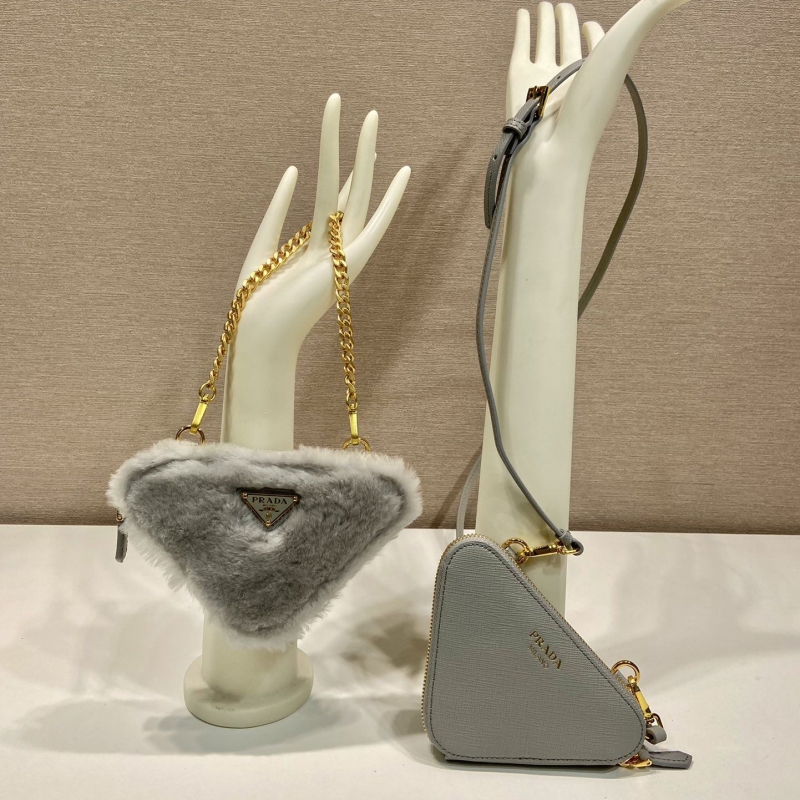 Pra*a triangle pouch
